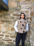 Vintage Argyle Diamond Patterned Sleeveless Oversized Knitted Vest / Sweater Vest / Tank Top Beige