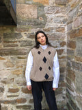 Vintage Argyle Diamond Patterned Sleeveless Oversized Knitted Vest / Sweater Vest / Tank Top Beige